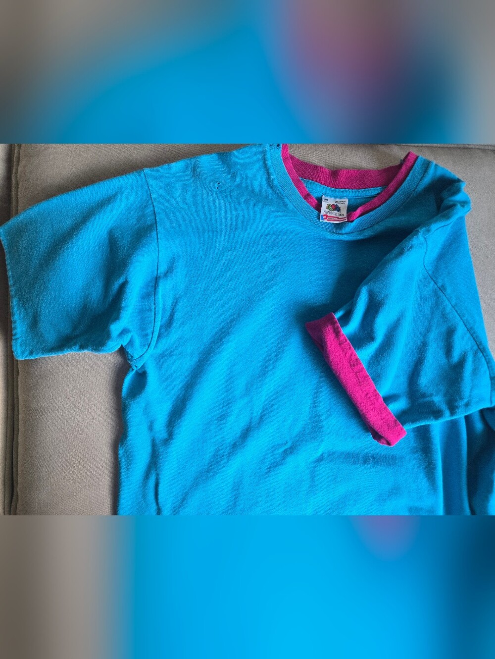 Vintage Fruit of the Loom Turquoise & Hot Pink Ringer Tee Made in USA Size M